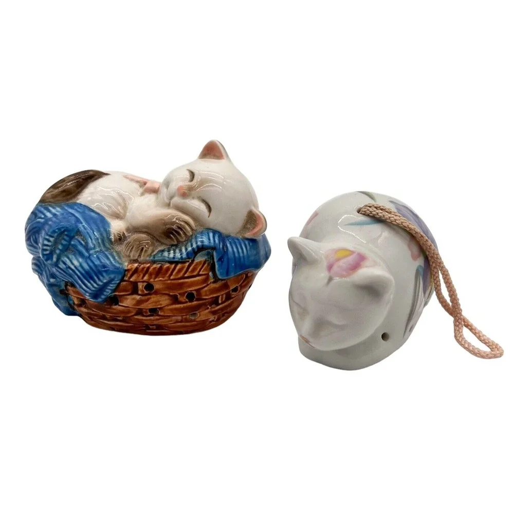 VTG 80s Avon Potpourri Holders Room Deodorizers Pair Kittens Porcelain Japan